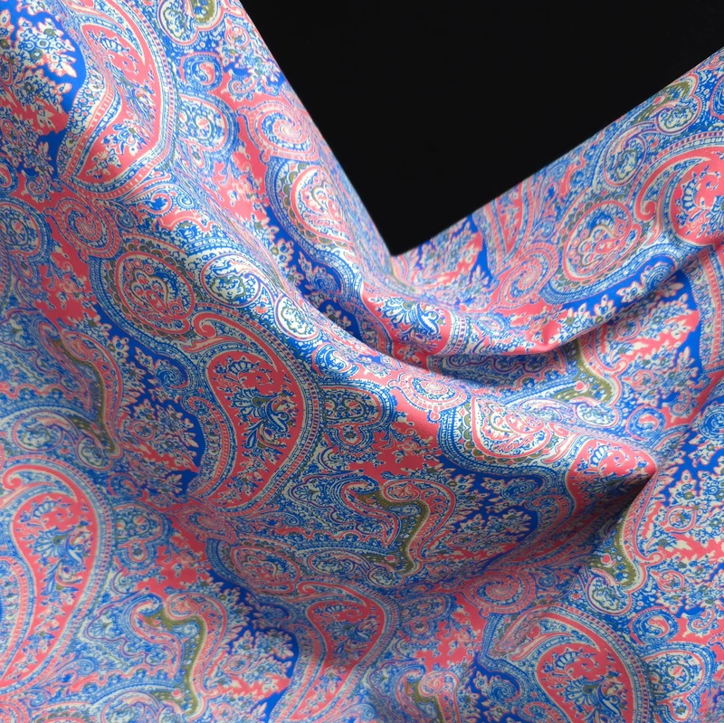 Tissu maillot de bain extensible dans les 4 sens | Cachemire Riviera Corail | Corail et bleu | Exclusivité Les Tissées
