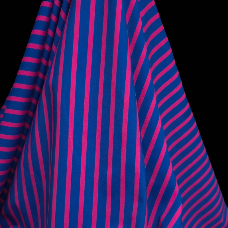 Tissu maillot de bain extensible dans les 4 sens | Cabana Club | Bleu et rose | Exclusivité Les Tissées