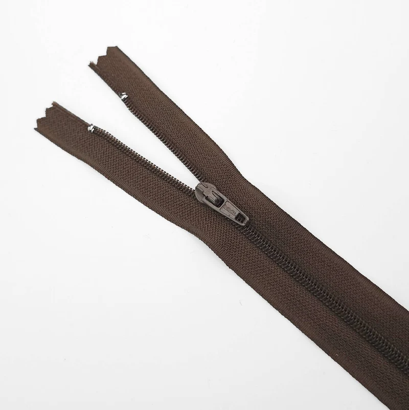 KKF | Fermeture éclair fermée | Spirale en nylon | N° 3 | 17 cm | SS403 - SS414