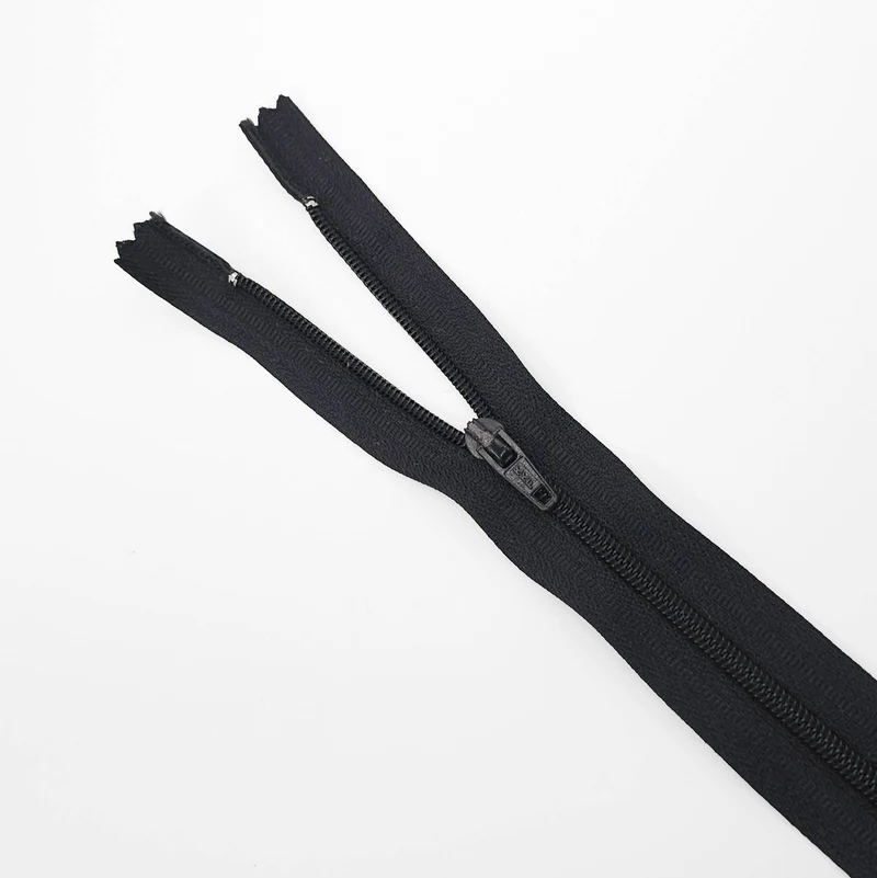 KKF | Fermeture éclair fermée | Spirale en nylon | N° 3 | 17 cm | SS403 - SS414