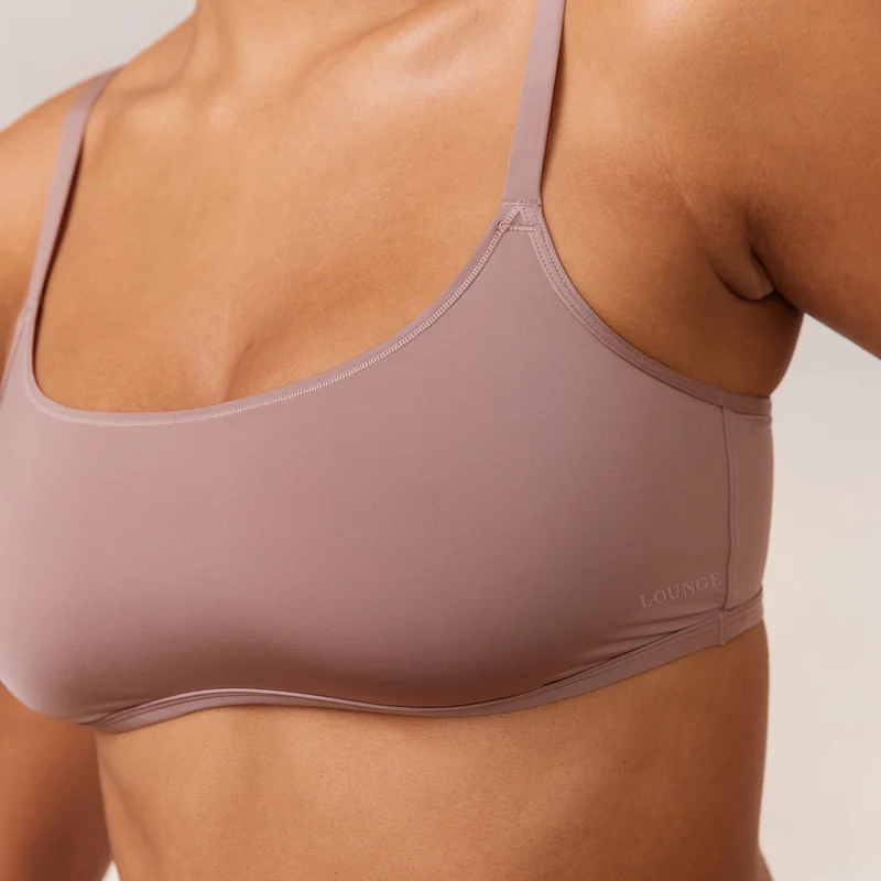 Barely There Brassière - Cassis