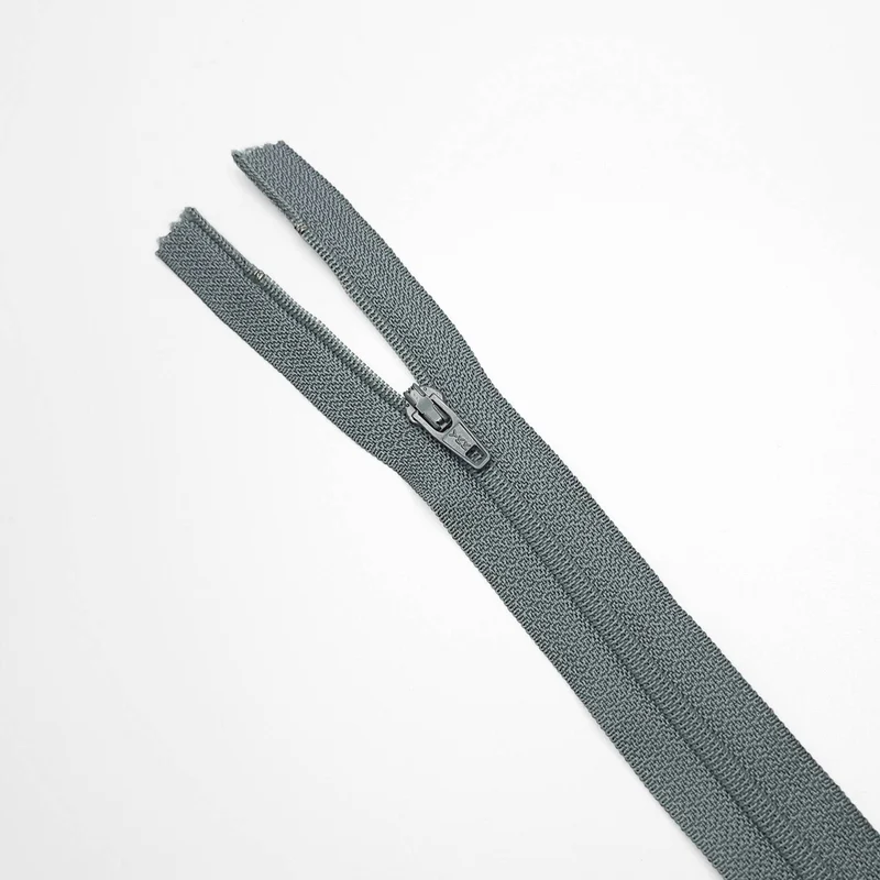 YKK | Fermeture éclair À Bout Fermé | Spirale | #2 | 6 3/4'' - 17 cm | SS333 - SS338