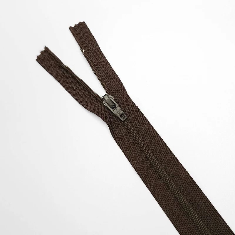YKK | Fermeture éclair À Bout Fermé | Spirale | #2 | 6 3/4'' - 17 cm | SS316 - SS332