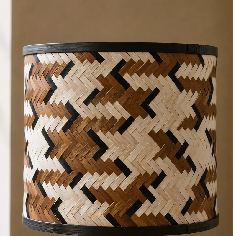 Grande lampe à poser Phil en bois de chêne et bambou marron et noir