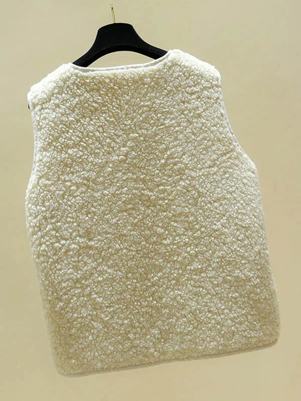 Nora Gilet Sans Manches Femme – Tissu Doux, Fermeture à Boutons & Style Polyvalent