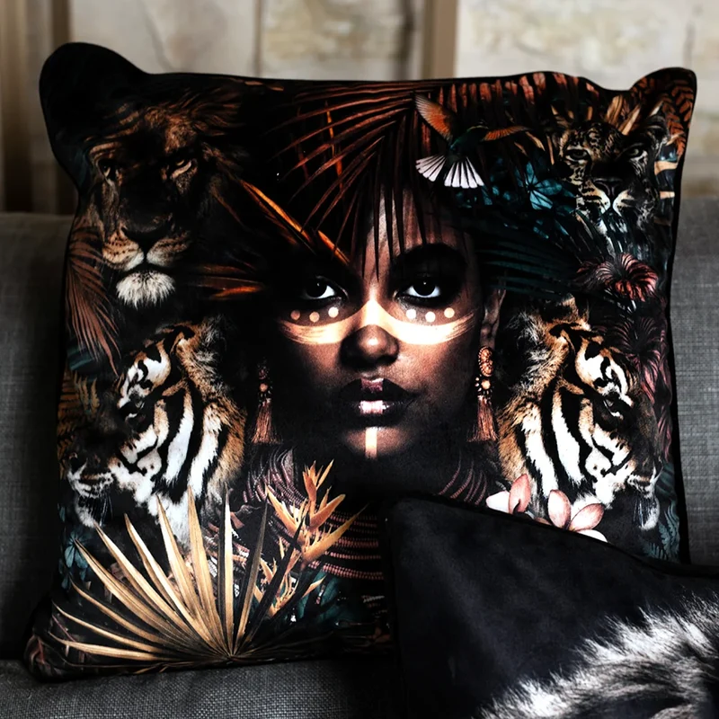 Coussin velours Sinko