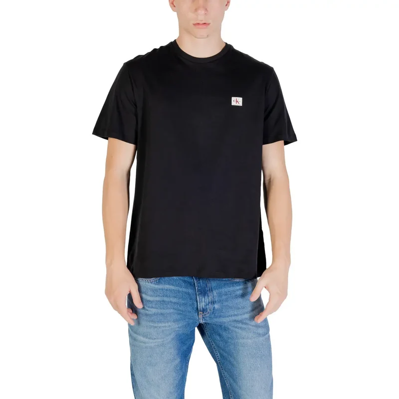T-Shirt noir à manches courtes et col crêpé
