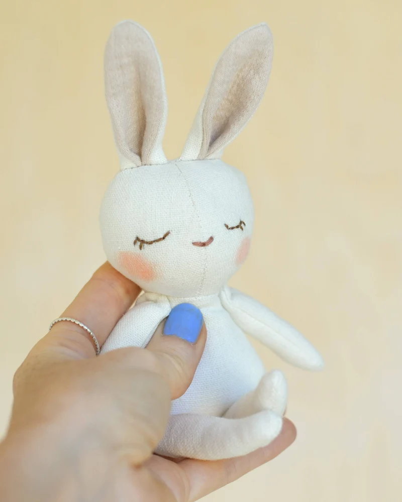 Patron de Couture PDF | Peluche Lapin + Lit Carotte | Mes Petites Lunes