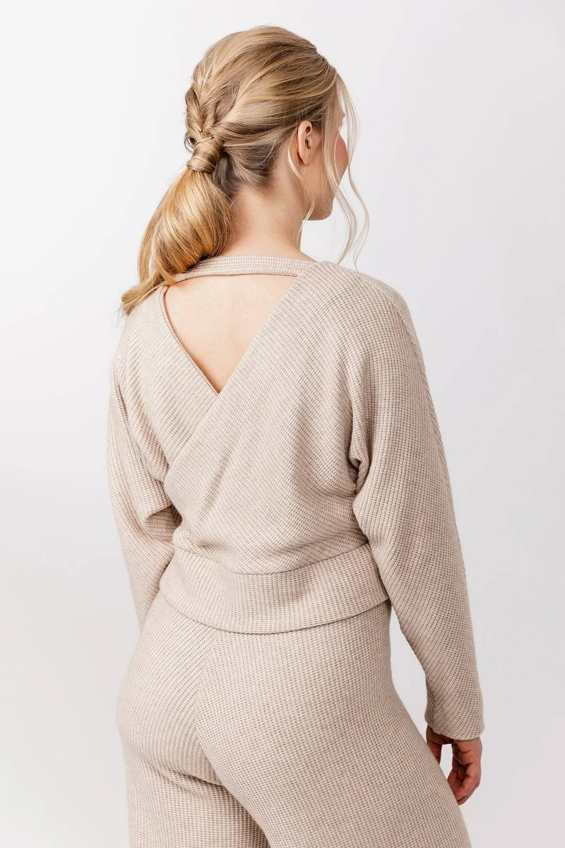 Patron de couture PDF | Pull et robe cache-cœur Kajo | Named Clothing