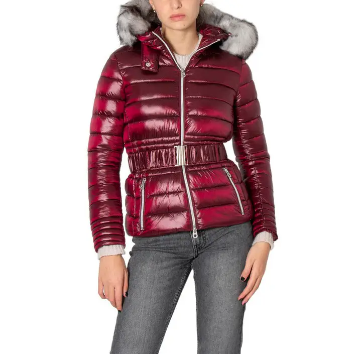 Bordeaux Women's Hooded Jacket With Belt and Pockets (Veste à capuche avec ceinture et poches)