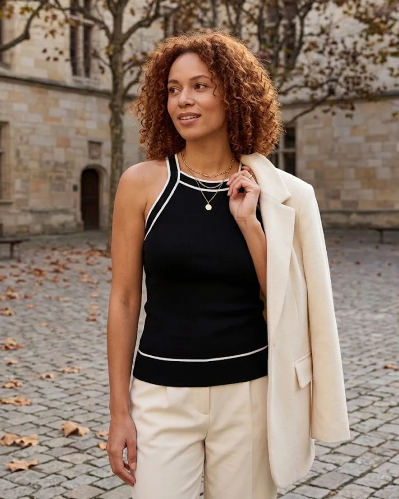 Haut femme Sophie – Haut noir et blanc à coupe classique et allure élégante
