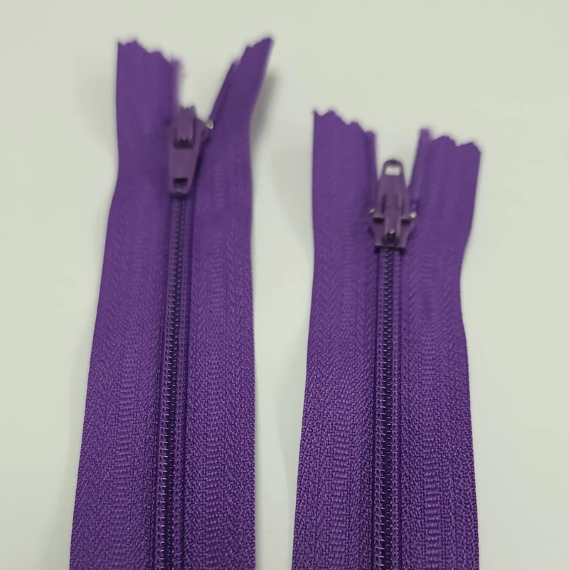 YKK Fermeture éclair spirale à extrémité fermée #3 | 7" / 18cm