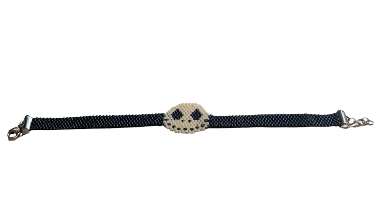 Parure Bijoux Tissés – Squelette Souriant (Bracelet & Boucles d'Oreilles)