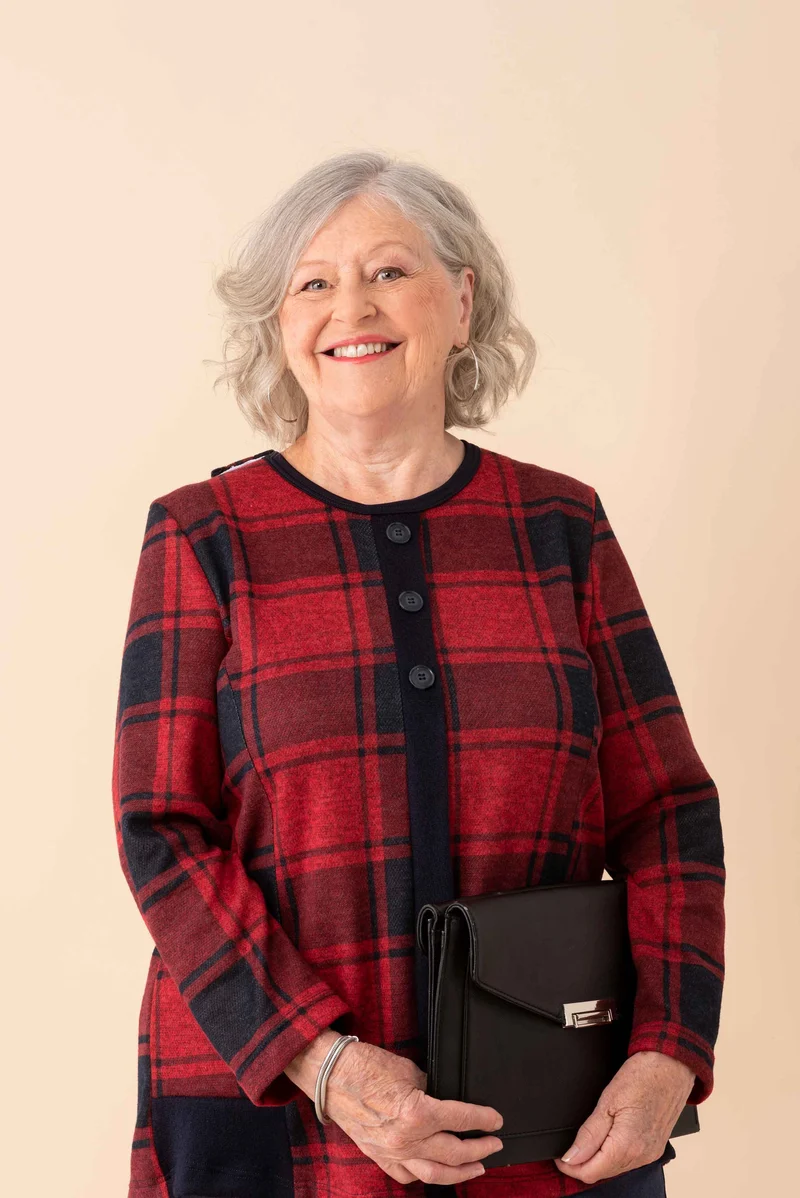 1QT348-1Y101-Adaptive Top, Fake Cardigan