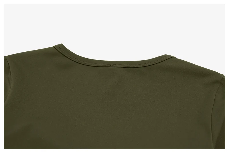 SPARK Women's U-Neck Long-Sleeve Crop Yoga Top ZC9599