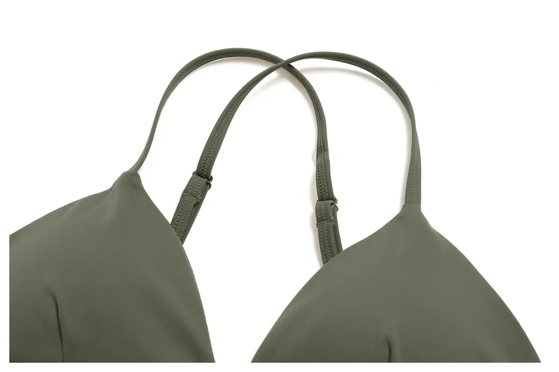 SPARK Women's Brushed V-Neck Cross-Back Yoga Bra ZC8793