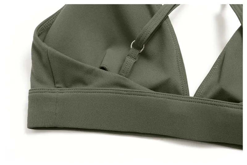 SPARK Women's Brushed V-Neck Cross-Back Yoga Bra ZC8793