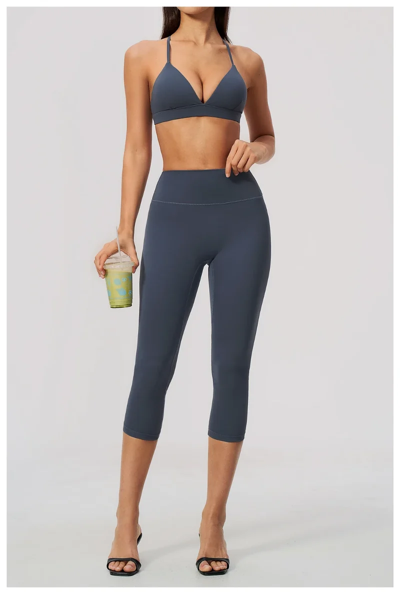 SPARK Women's Brushed V-Neck Cross-Back Yoga Bra ZC8793