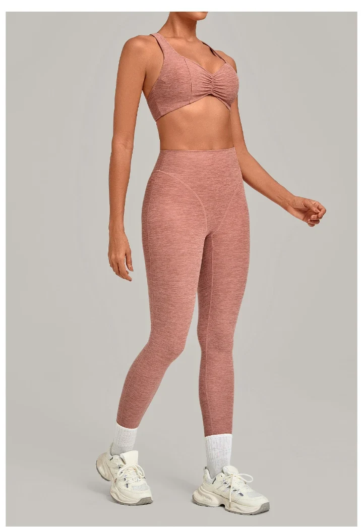 SPARK Ruched Sports Bra & High-Waisted Workout Set TF9291