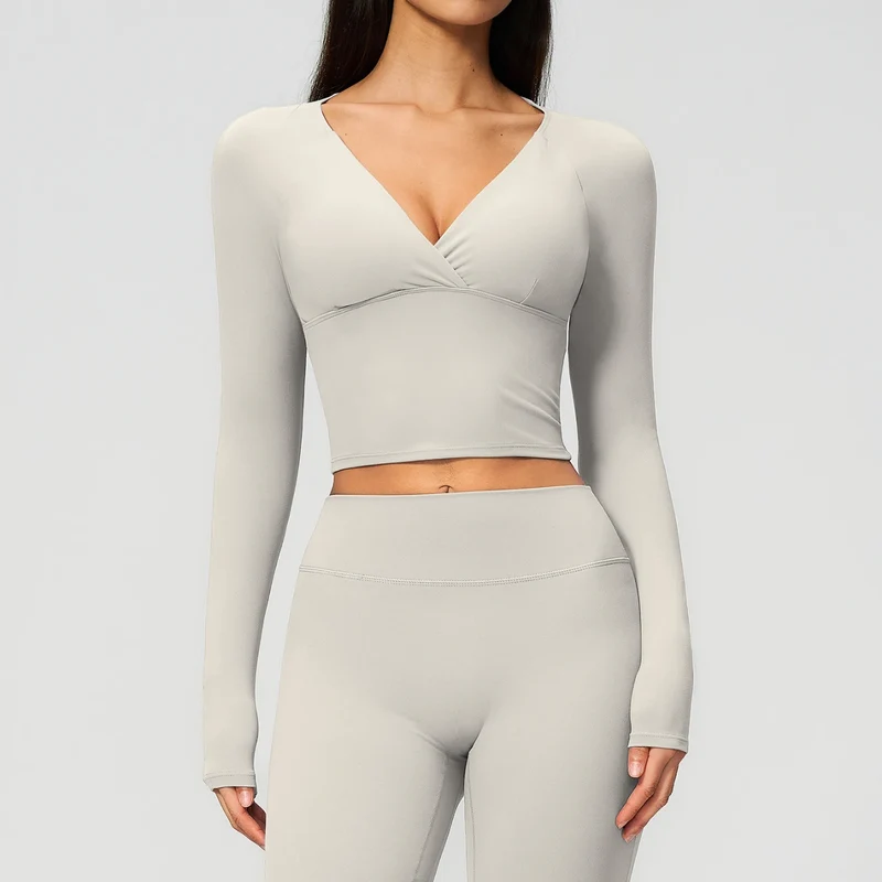 SPARK Women's Slim-Fit Long-Sleeve Yoga Top ZC4208