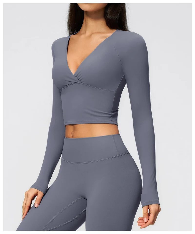 SPARK Women's Slim-Fit Long-Sleeve Yoga Top ZC4208