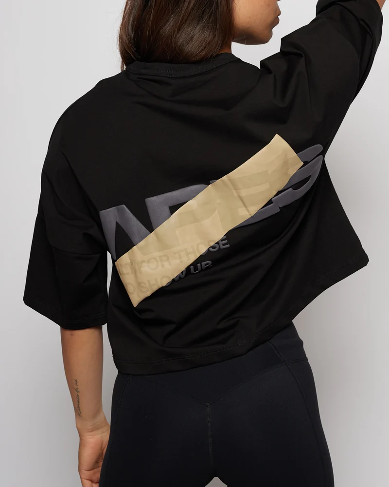 Apes Essentials Bold Crop Tshirt - Solid Black