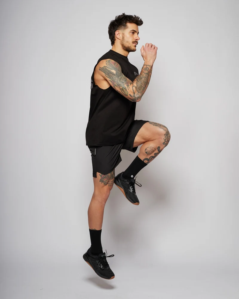 Apes Essentials Bold Oversize Tank - Solid Black