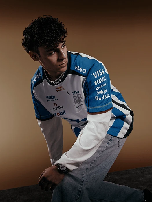 Visa Cash App Racing Bulls Replica T-Shirt