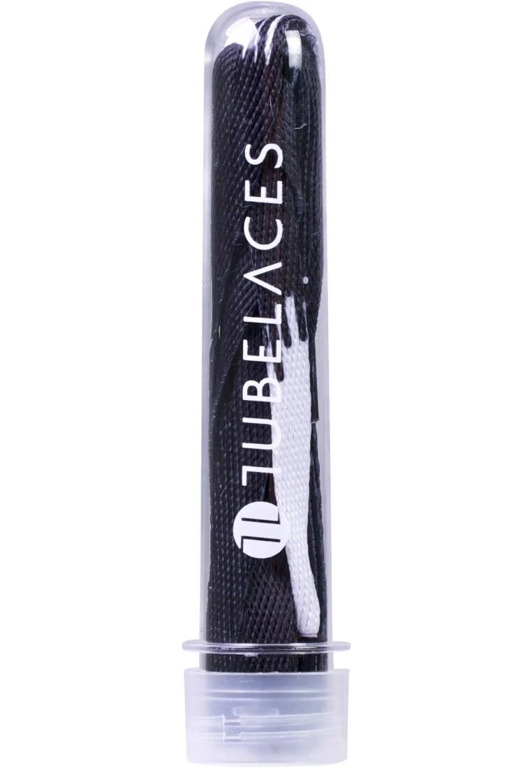 White Flat Trill tears/black one size