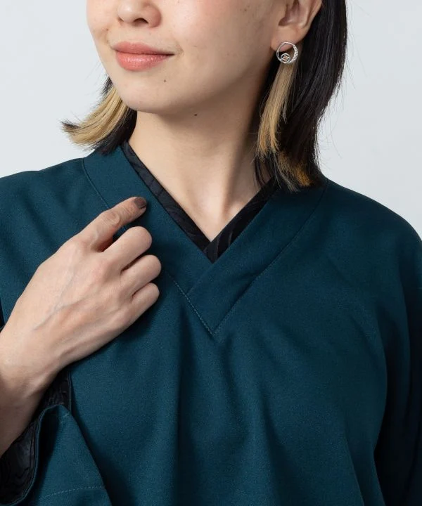 Blouse style kimono avec broderie Sharemon