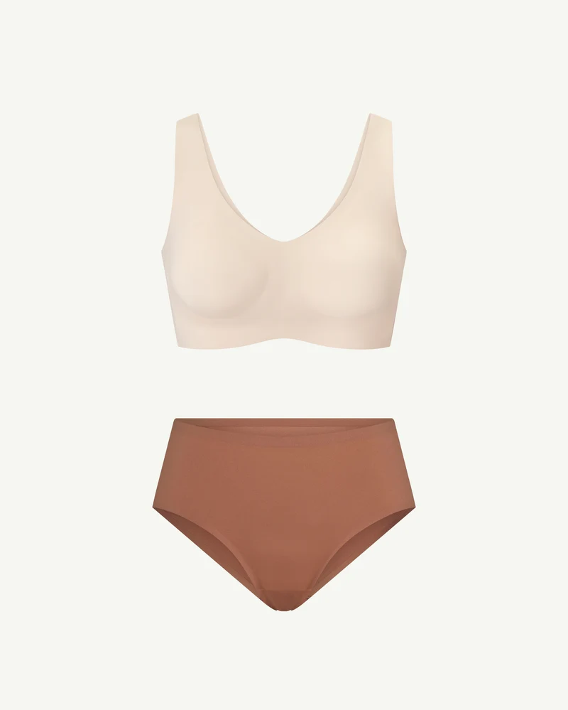 SoftForm Pullover Bra + Free Undies