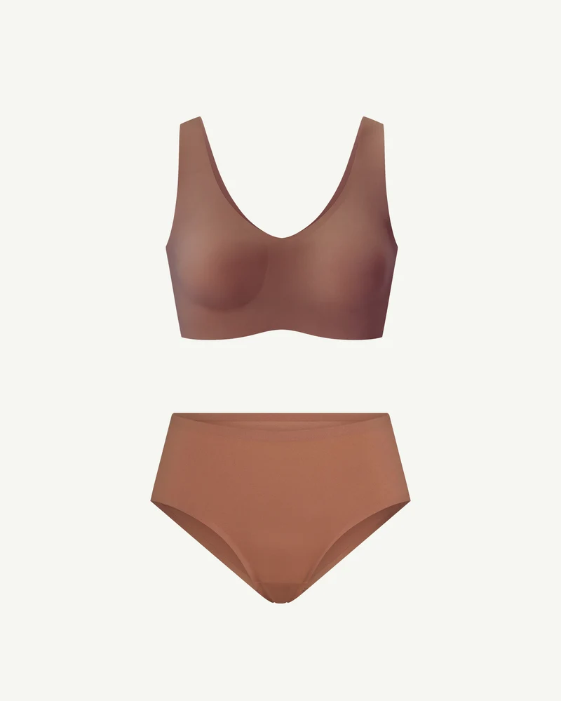 SoftForm Pullover Bra + Free Undies