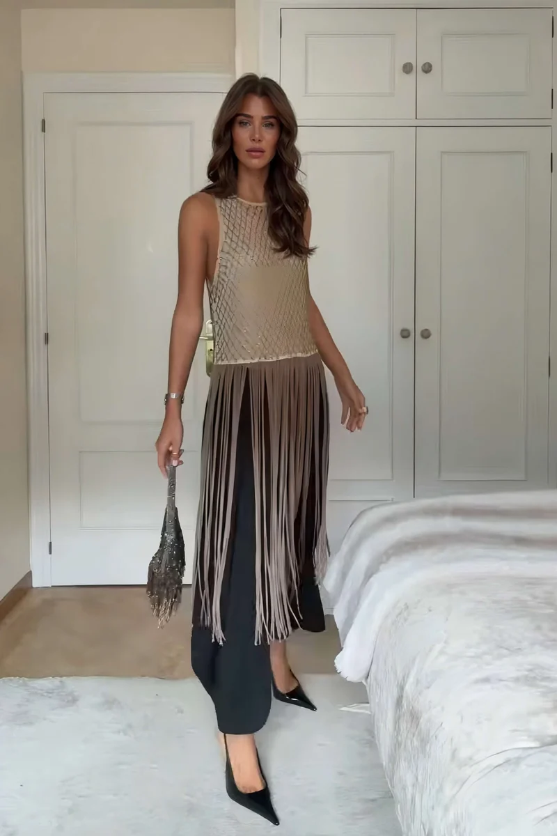 Fashionable Tassel-Trimmed Beaded Sleeveless Top