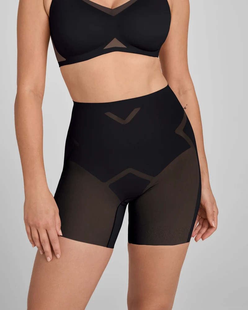 MeshSculpt Mid-Waist Short