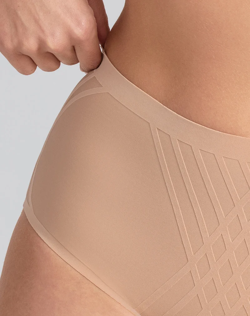 Silhouette Brief