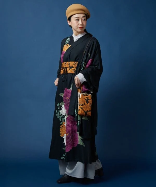 KANNO AWASE Haut