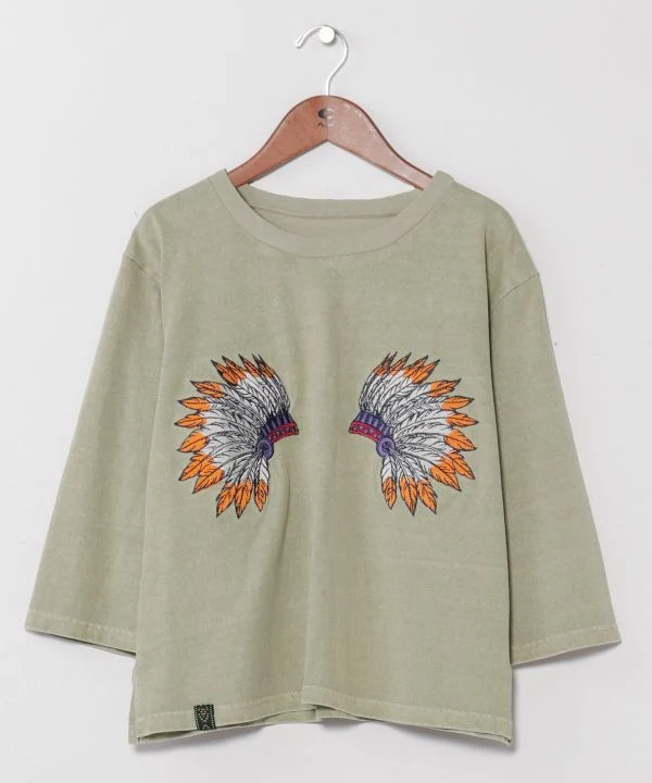 T-shirt brodé style vintage