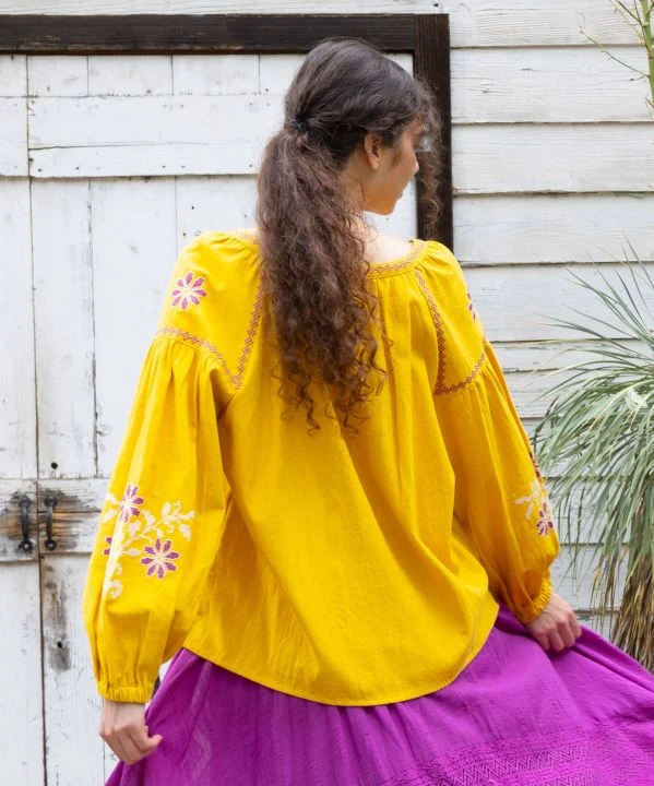 Haut bohème en sergé de coton brodé