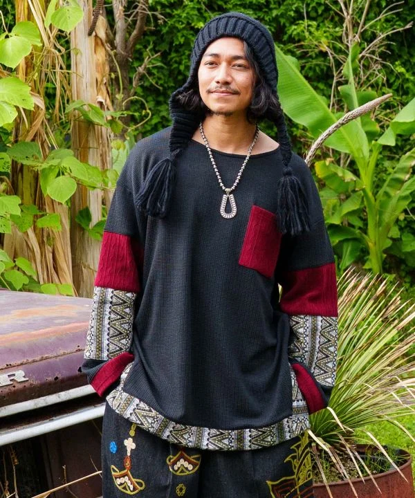 Haut patchwork à motif géométrique pour homme