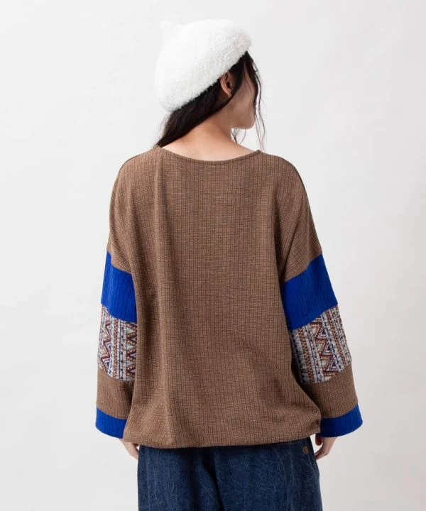 Haut patchwork à motif géométrique
