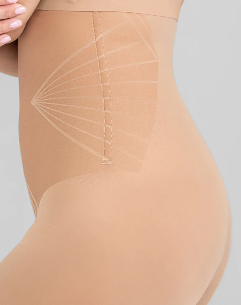 ShadowSculpt High-Waist Short