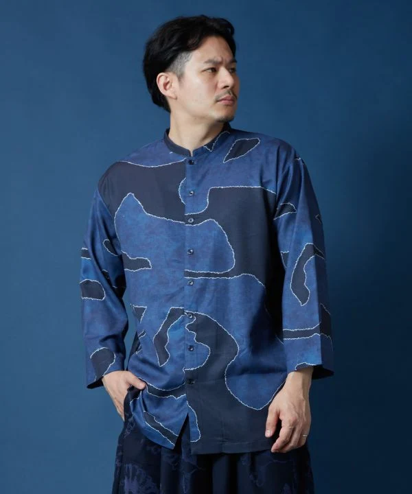 FUKUJIKAKU - T-shirt imprimé Kanji artistique