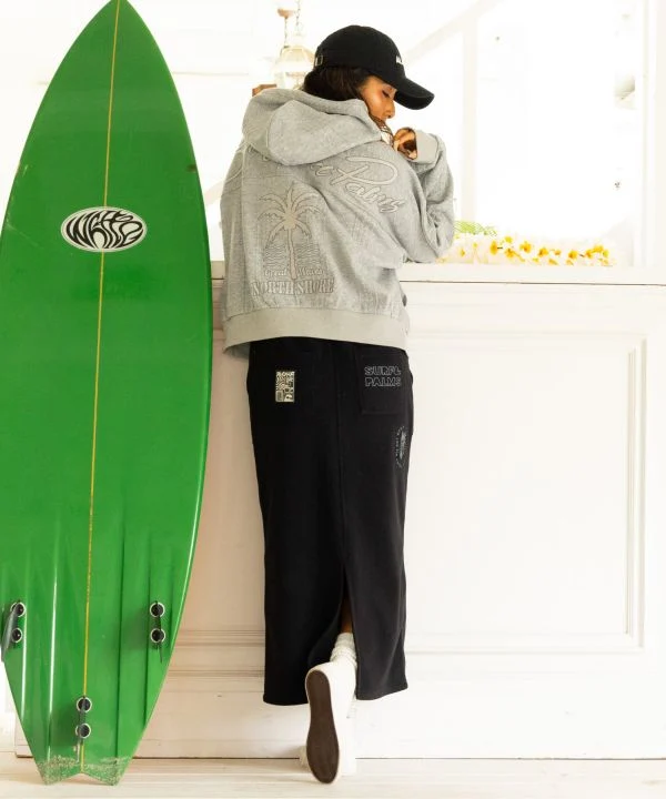 Haut à capuche brodé SURF&Palms