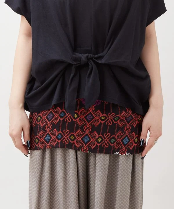 Ensemble de hauts superposés à imprimé géométrique