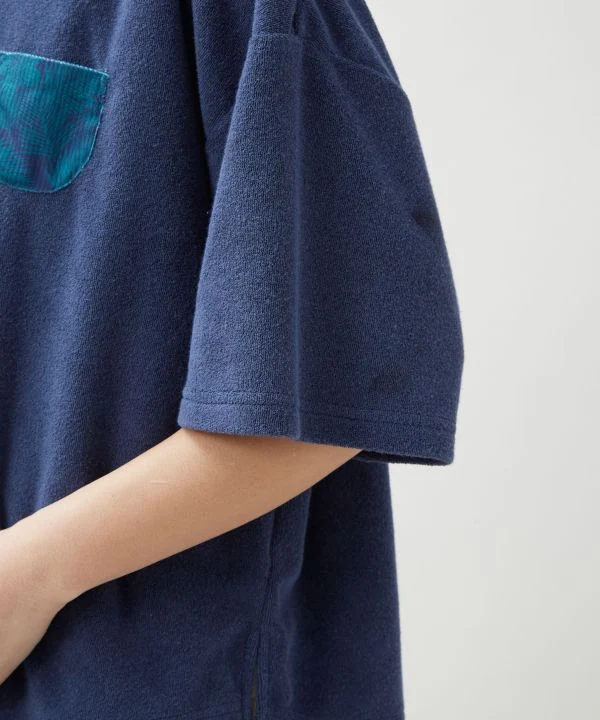 T-shirt hawaïen à poches en polaire