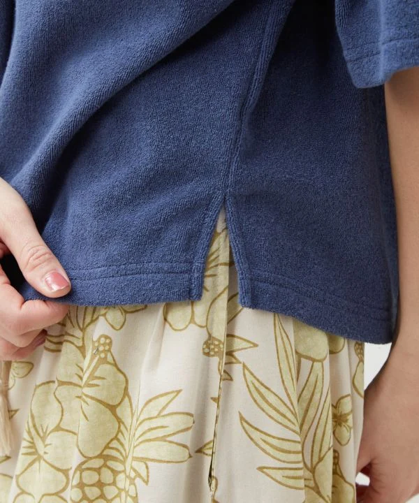 T-shirt hawaïen à poches en polaire