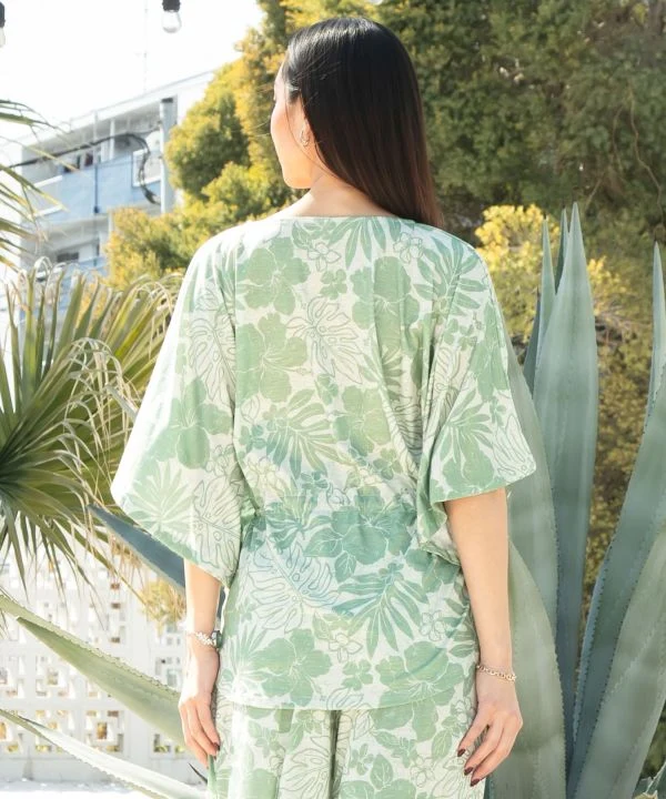 Haut extensible à nouer à la taille