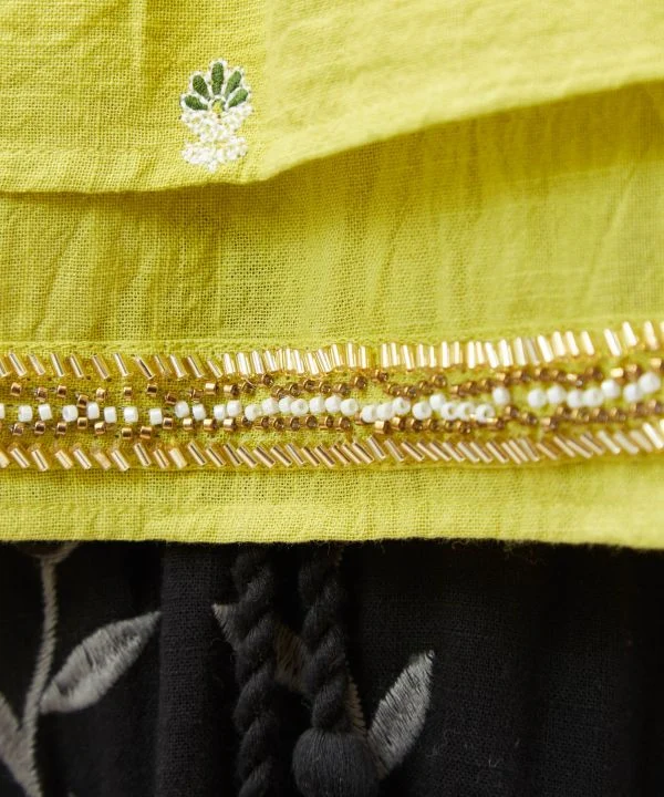 Haut Choli brodé