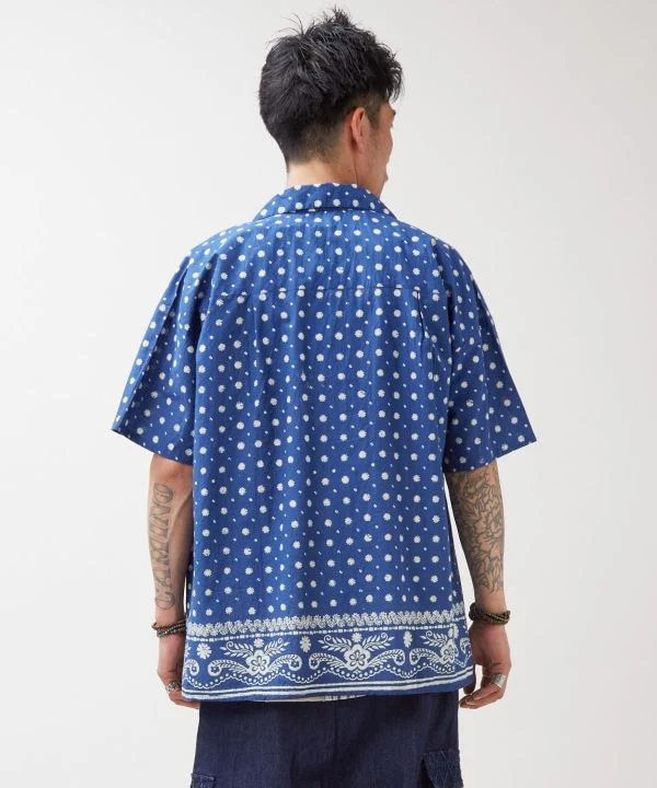 Chemise oversize à imprimé bloc indigo