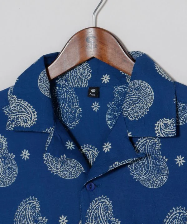 Chemise oversize à imprimé bloc indigo